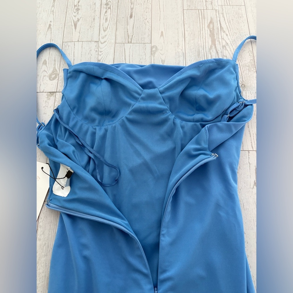NWT! Line and Dot Allison Ruched Dress - Picture 7 of 11